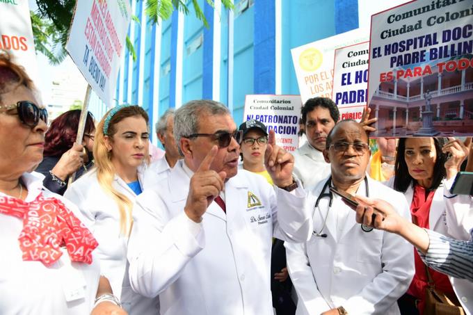 Gobierno al Colegio Médico: «No necesitan marchar para continuar el diálogo»