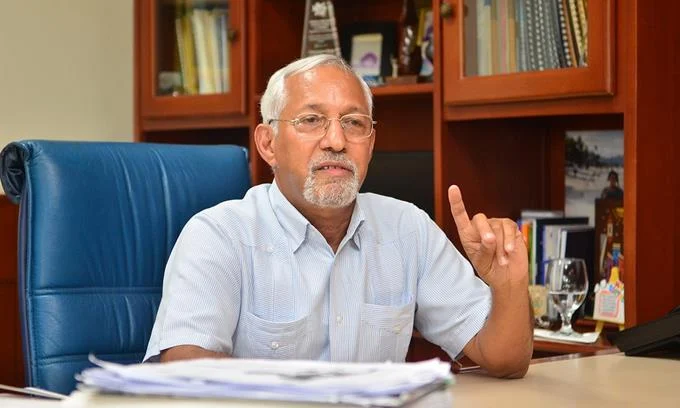 Ángel Hernández Castillo, el fundador de la UAPA que llega a dirigir Educación