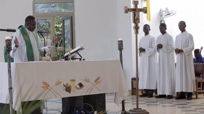 Detienen en Haití a un sacerdote acusado de tráfico de armas