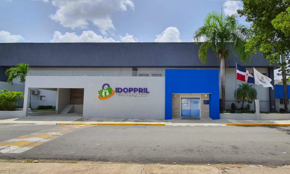 Dirección General de Contabilidad reconoce al IDOPPRIL por cumplimiento normas contables