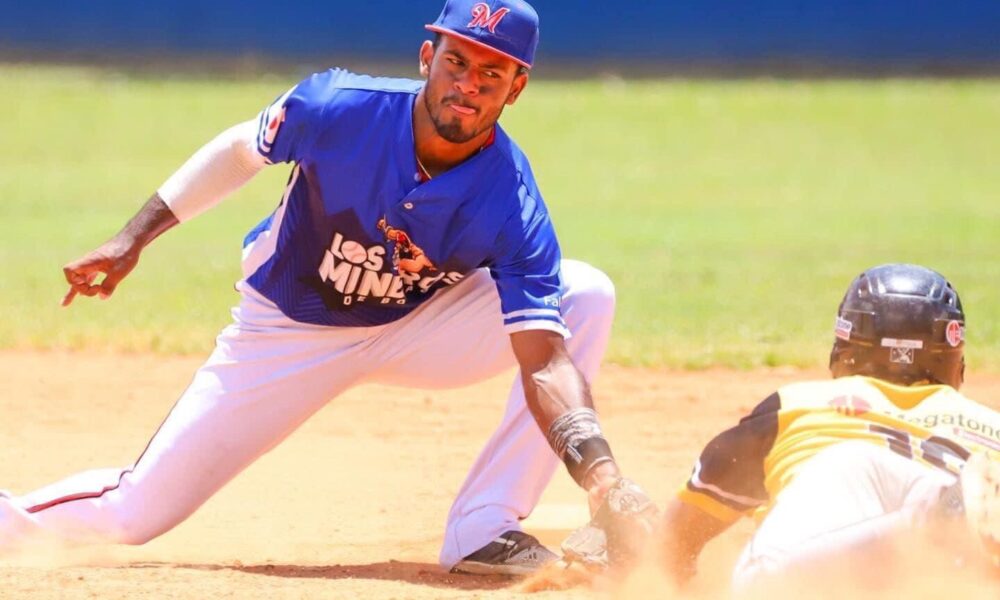 Granjeros de Moca y Mineros de Bonao avanzan a la Serie Final de LIDOVE
