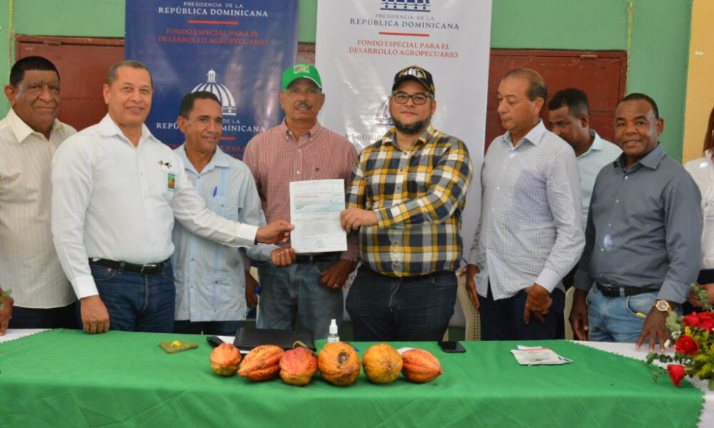 Gobierno espera en 2023 transformar y renovar la producción de cacao en el país