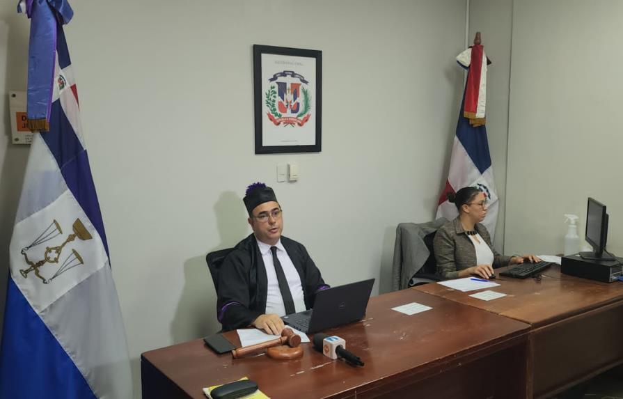 Juez niega reciba dinero para favorecer imputados en caso Multimuebles en La Vega