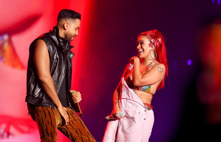 Romeo Santos acompañó a Karol G en su tercera función en Puerto Rico